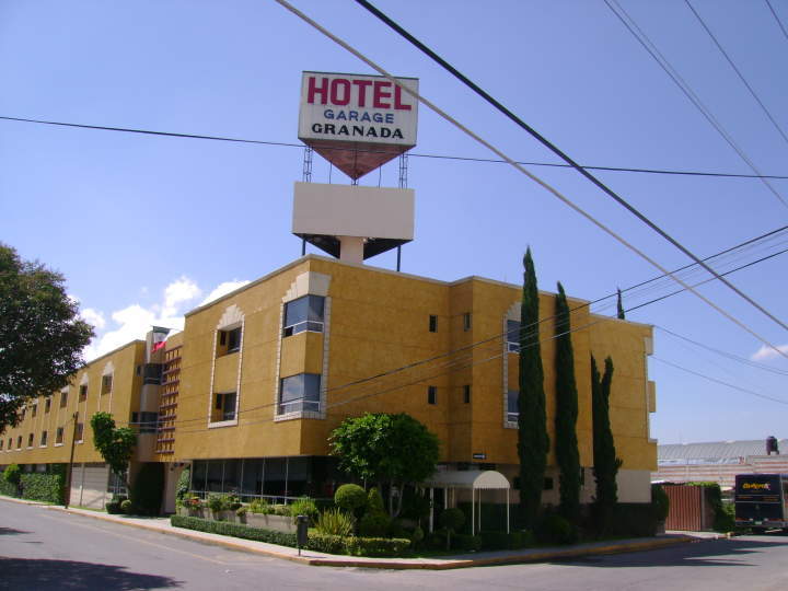 Hotel Granada ปวยบลา ภายนอก รูปภาพ